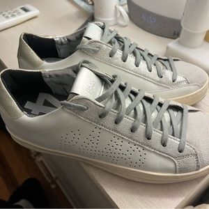 P448 John Low Top Sneakers